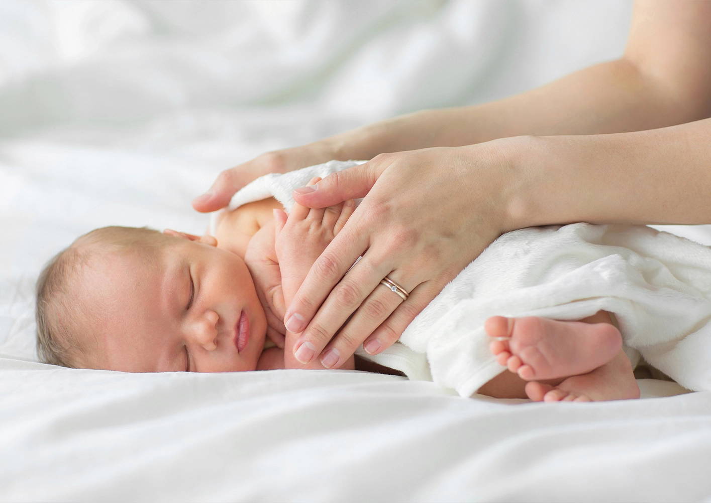 The first week with a newborn - tips for new parents